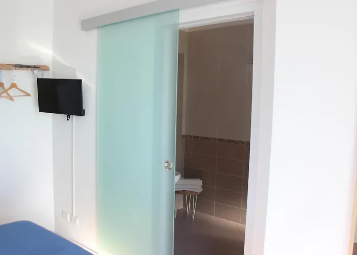 Bariairport باري