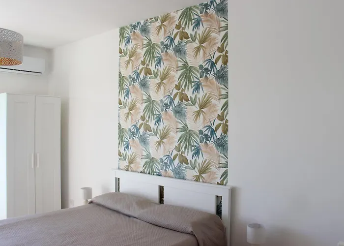 Bariairport Bed & Breakfast 3*