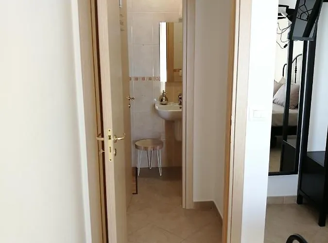 Bed and Breakfast Bariairport 3*